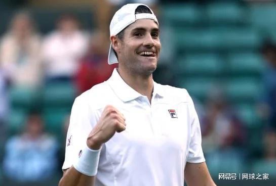 故事只是一 故事只是一