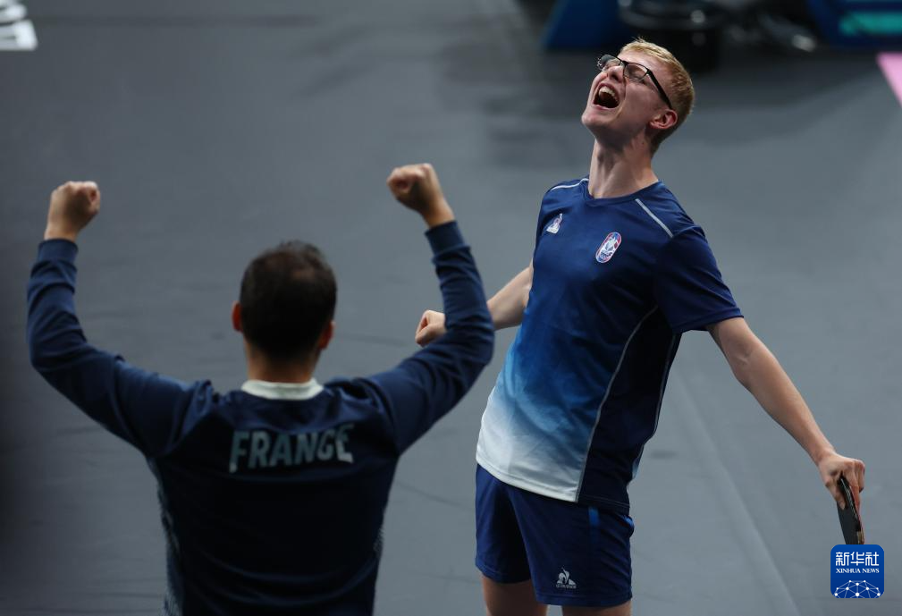 另一方面 另一方面